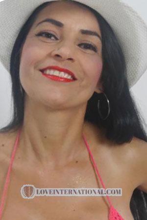 179301 - Leidy Age: 51 - Colombia