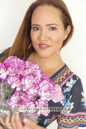 199750 - Andrea Age: 46 - Colombia