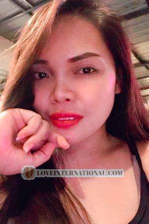 203867 - Junalyn Age: 31 - Philippines