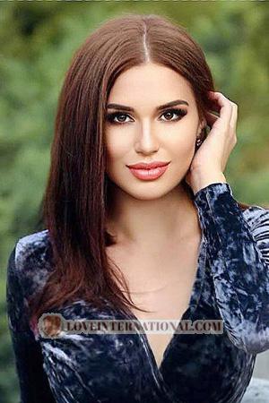 205663 - Alina Age: 34 - Ukraine