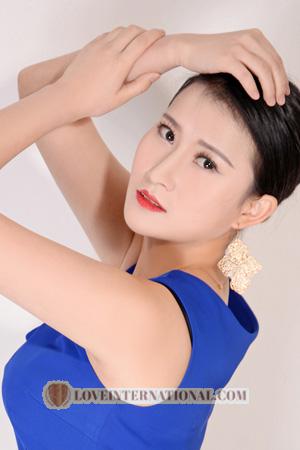 216302 - Angie Age: 33 - China