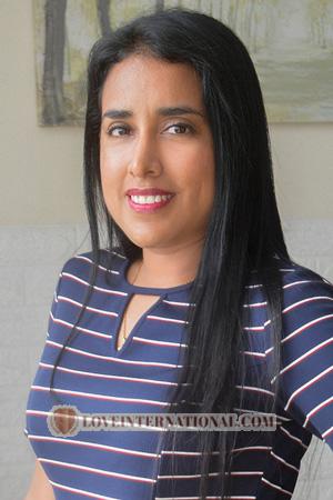 227605 - Karen Age: 40 - Peru