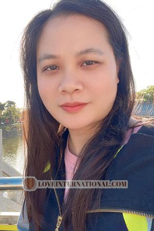 228515 - Jieyi Age: 40 - China