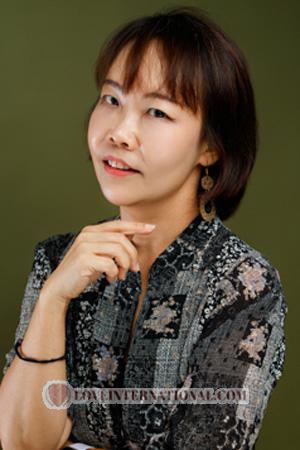 228808 - Pei Juin Age: 53 - Thailand