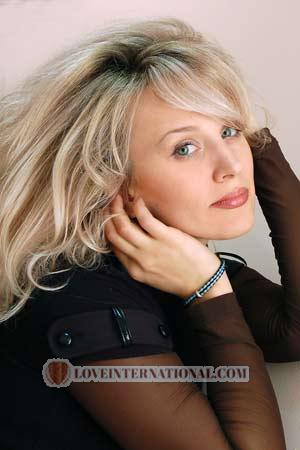 90199 - Aleksandra Age: 33 - Ukraine